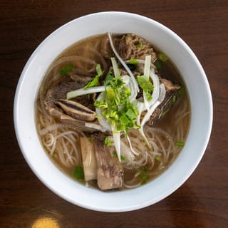 P3. Beef Rib Pho